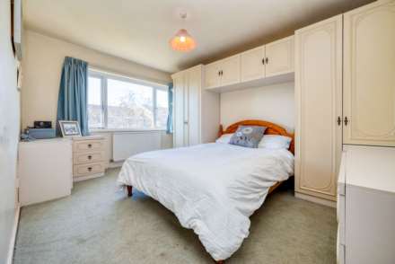 Odiham Avenue, Caversham Park, Image 7