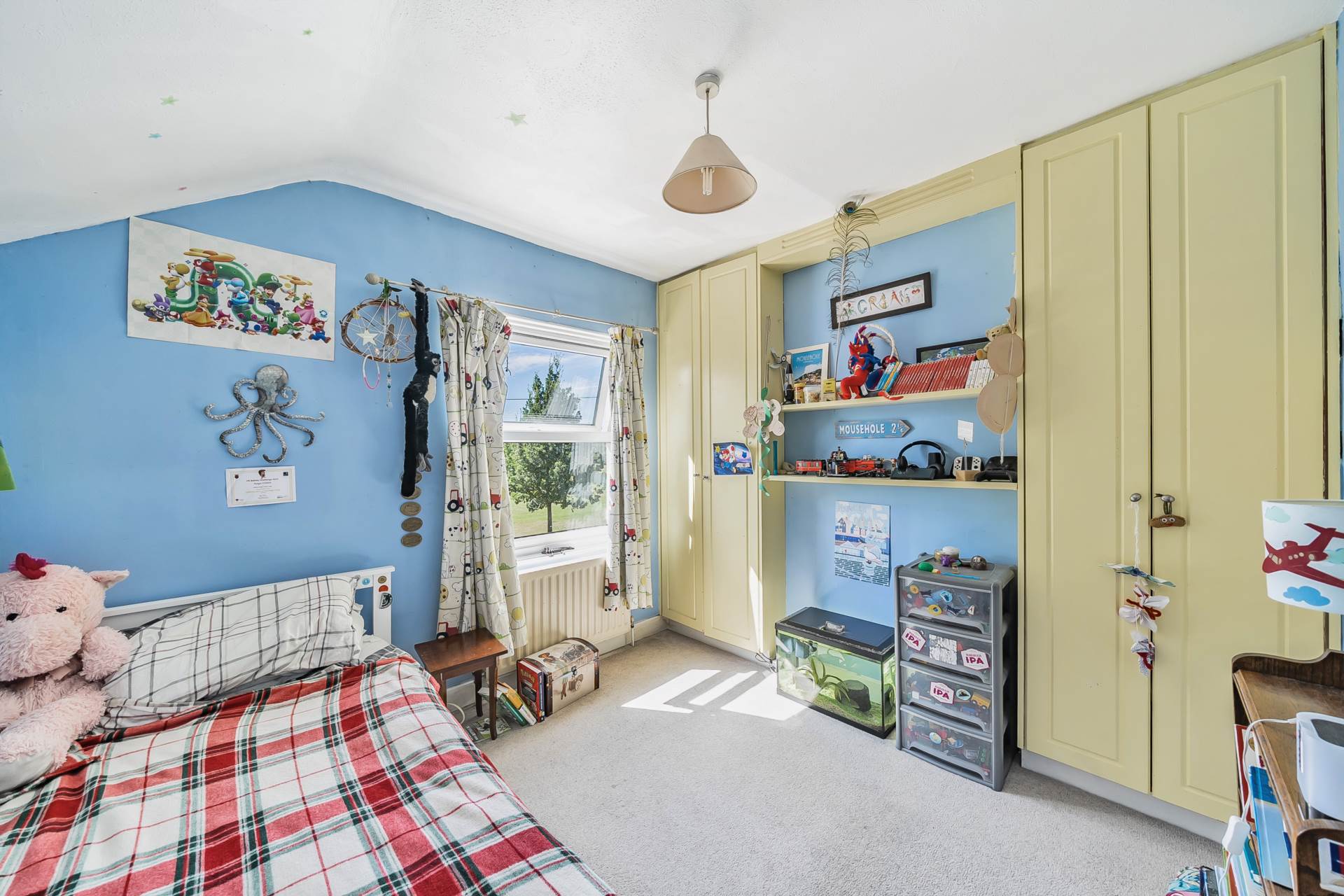 Kidmore End Road, Emmer Green, Image 10