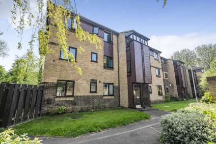 Property For Sale St Pauls Court, Reading