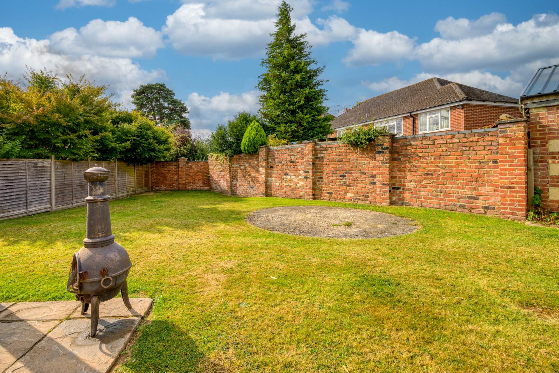 Cawsam Gardens, Caversham, Image 14