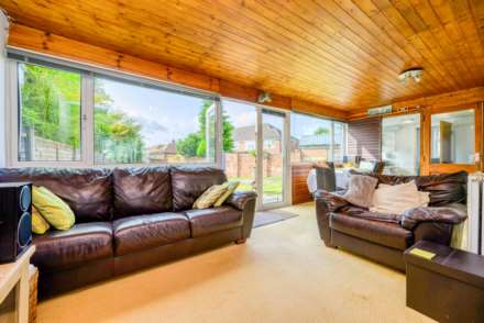 Cawsam Gardens, Caversham, Image 4