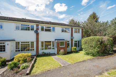 Property For Sale Barn Close, Reading