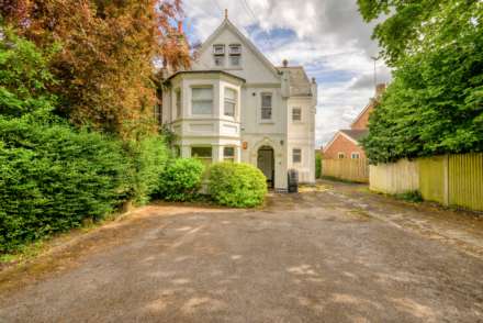 Henley Road, Caversham
