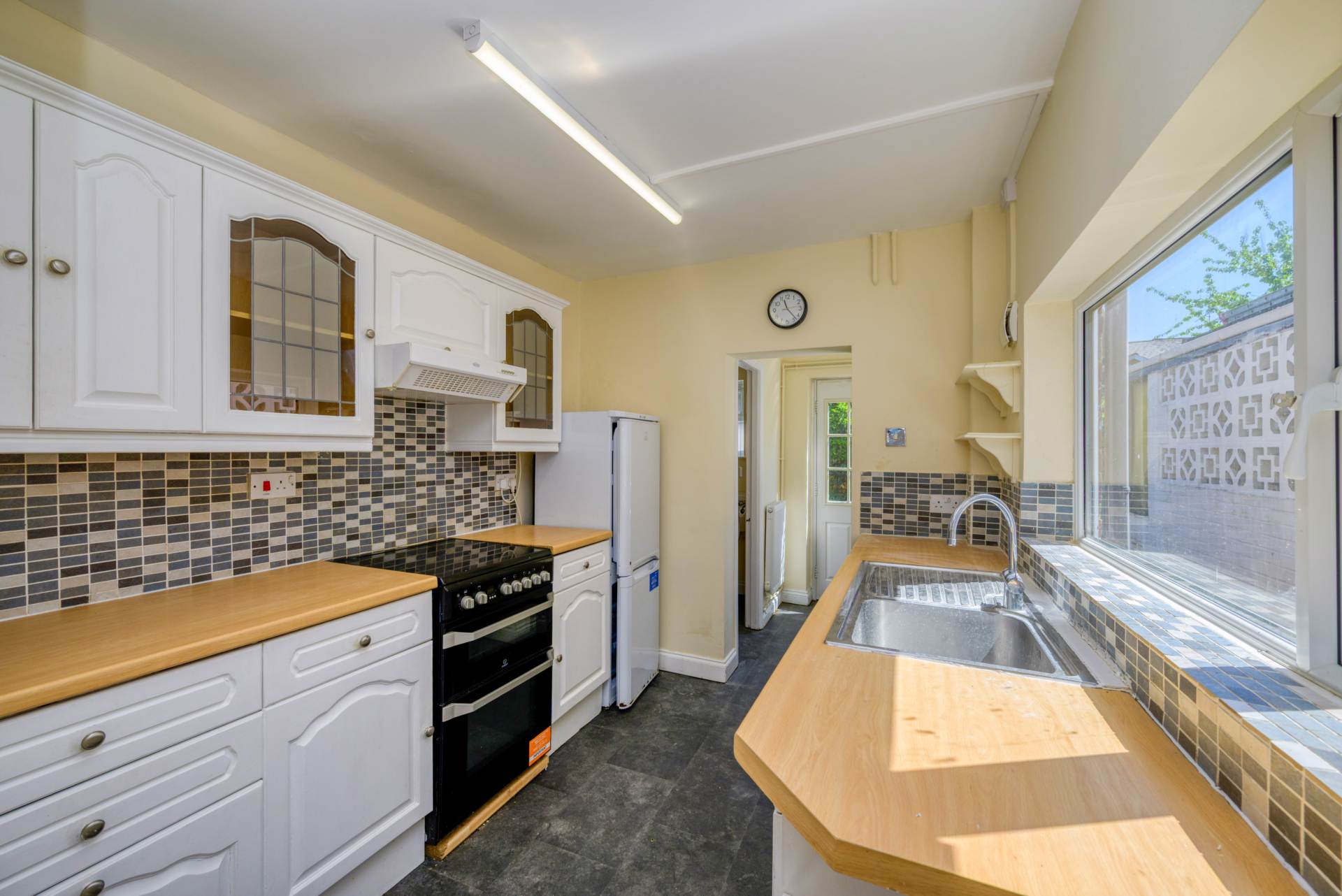Briants Avenue, Caversham, Image 6