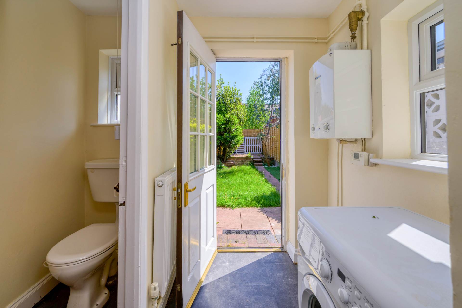 Briants Avenue, Caversham, Image 9
