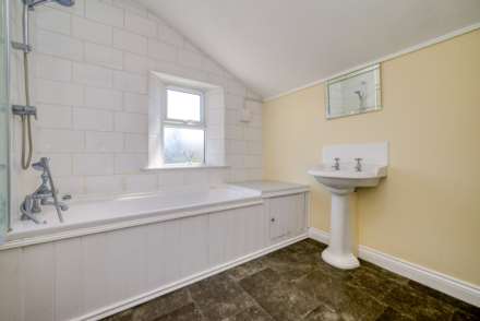 Briants Avenue, Caversham, Image 12