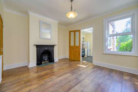 Briants Avenue, Caversham, Image 5