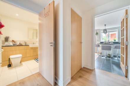 Gosbrook Road, Caversham, Image 10