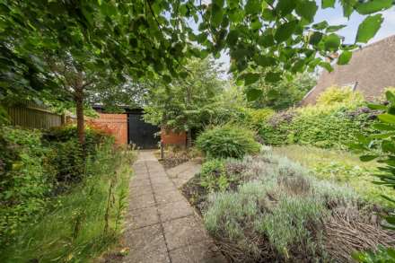 Gosbrook Road, Caversham, Image 11