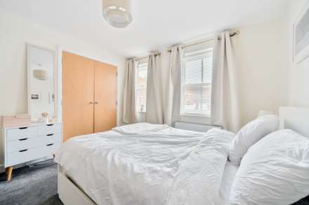 Gosbrook Road, Caversham, Image 8