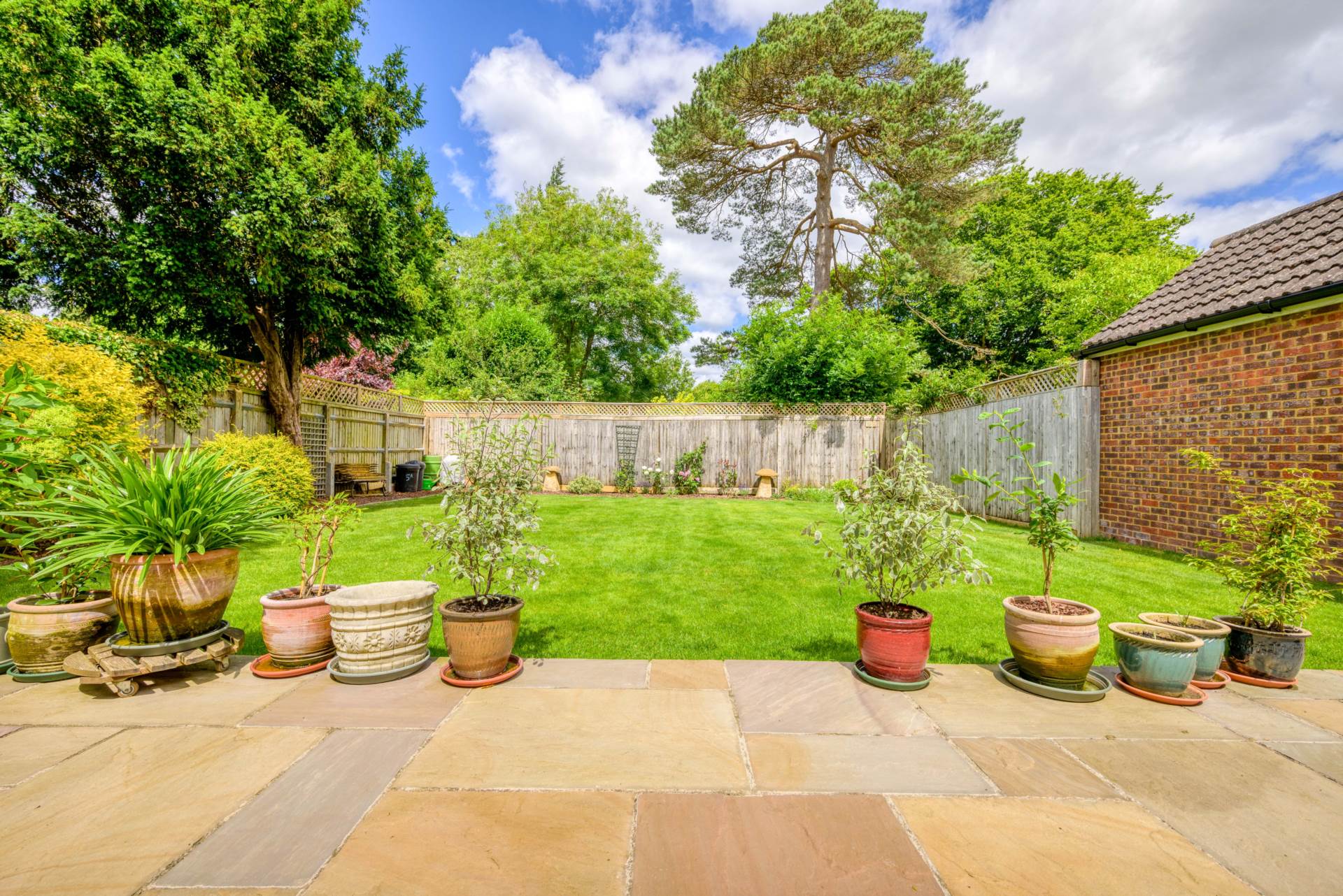 St. Andrews Road, Caversham Heights, Image 24