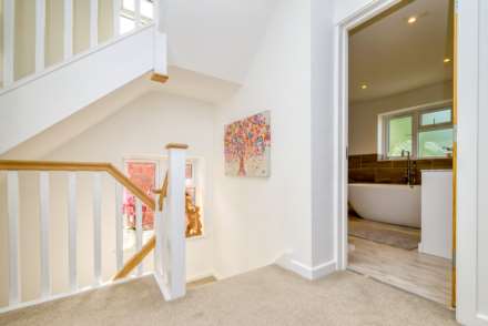 St. Andrews Road, Caversham Heights, Image 18