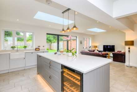 St. Andrews Road, Caversham Heights, Image 2