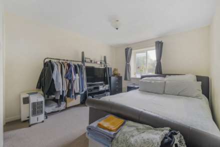 London Road, Reading, Image 6
