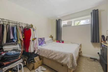 London Road, Reading, Image 8
