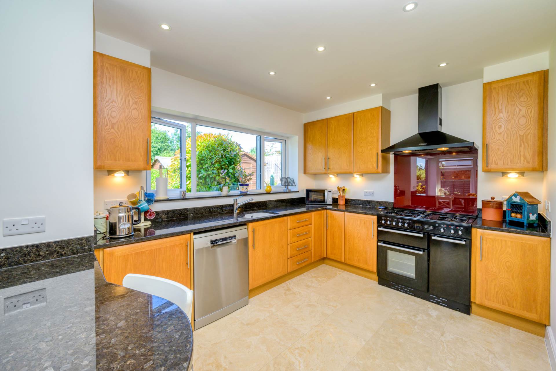 Upper Woodcote Road, Caversham Heights, Image 11