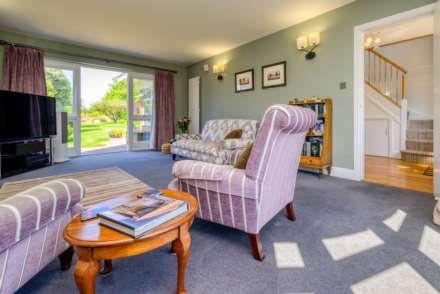 Upper Woodcote Road, Caversham Heights, Image 13