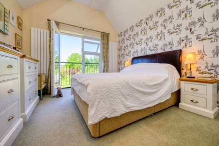 Upper Woodcote Road, Caversham Heights, Image 17