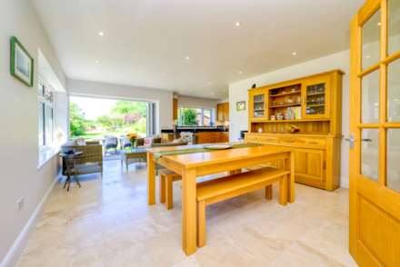 Upper Woodcote Road, Caversham Heights, Image 2