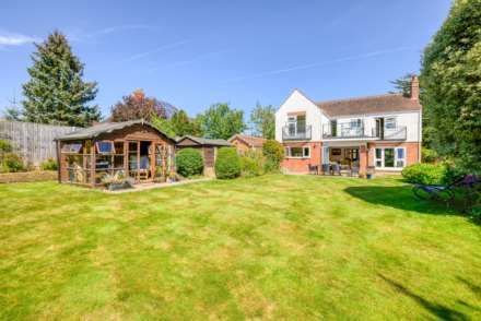 Upper Woodcote Road, Caversham Heights, Image 27