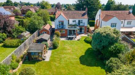 Upper Woodcote Road, Caversham Heights, Image 34