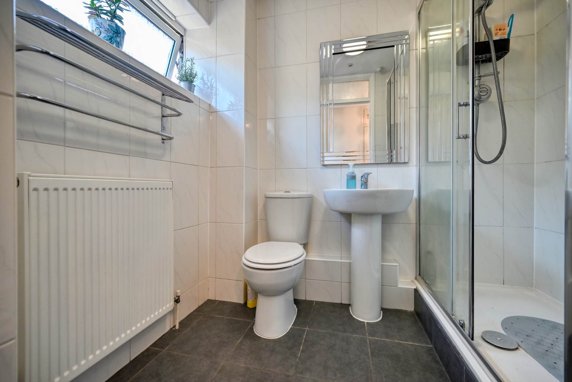 Littlestead Close, Caversham Park, Image 12