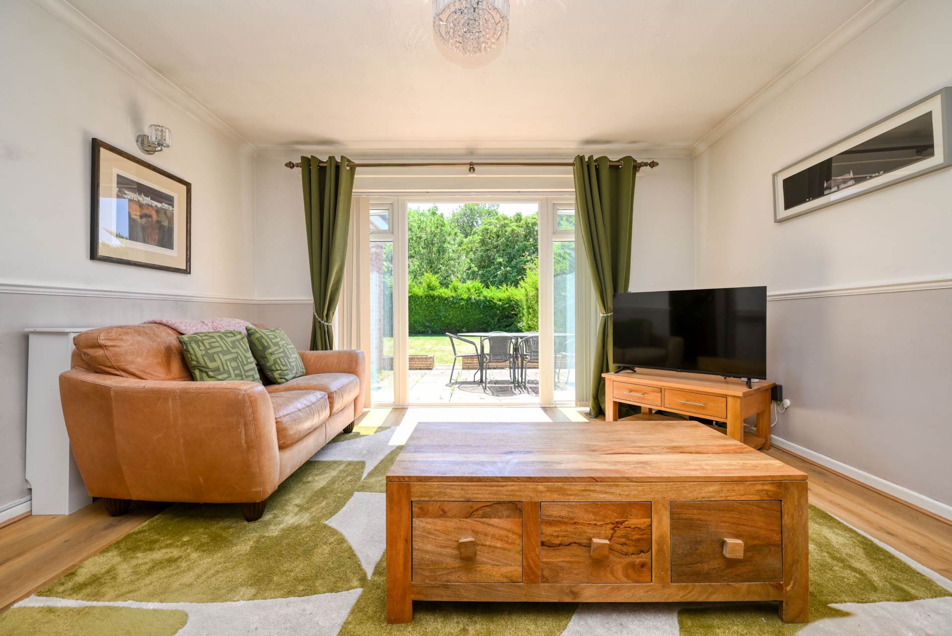 Littlestead Close, Caversham Park, Image 2