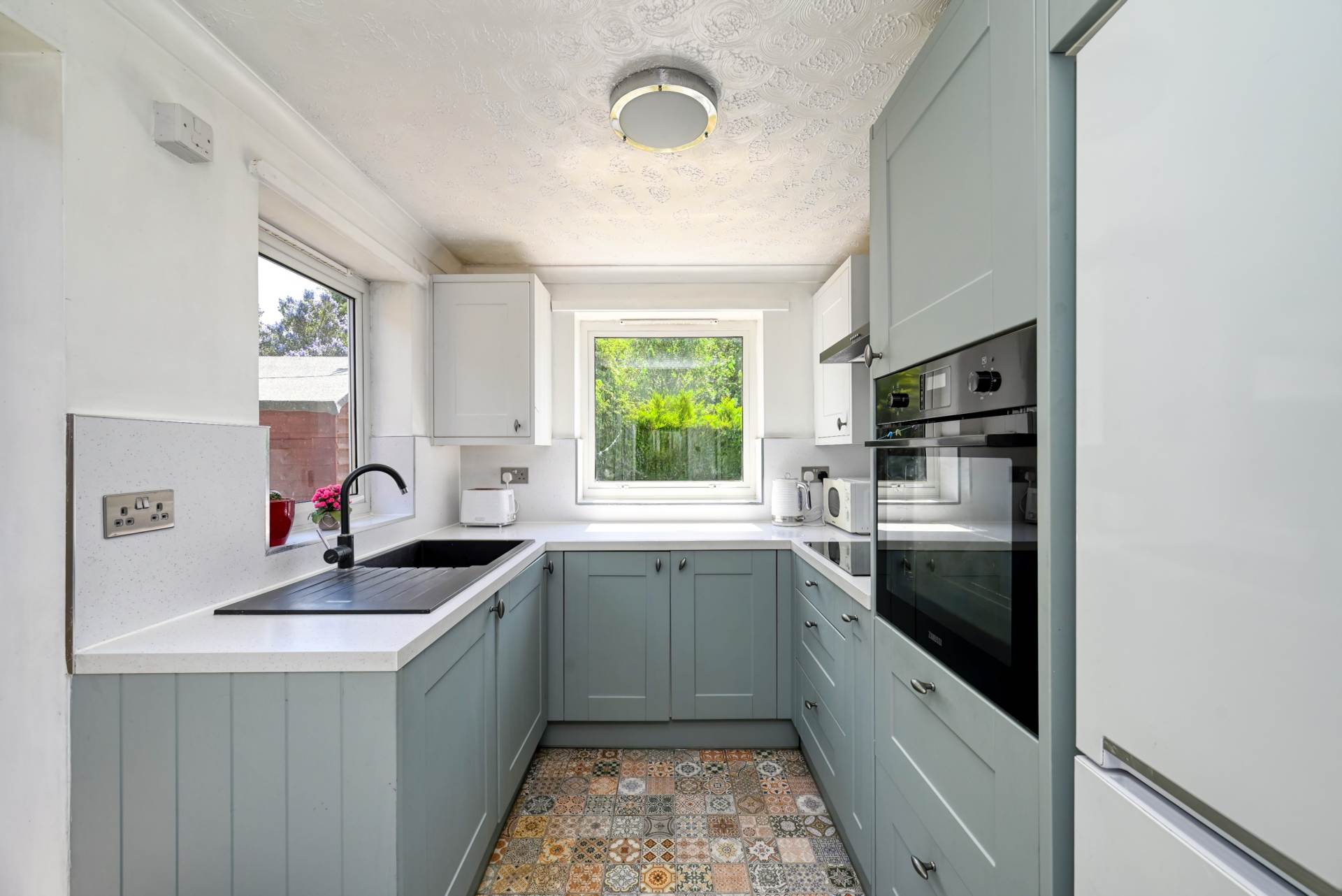 Littlestead Close, Caversham Park, Image 7