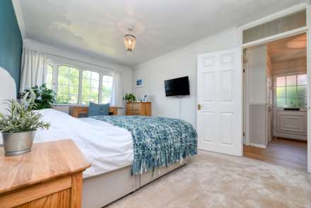 Littlestead Close, Caversham Park, Image 10