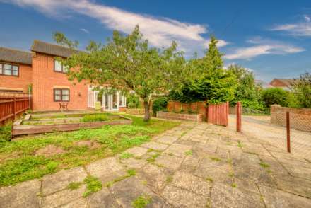 Unity Court, Emmer Green, Image 8