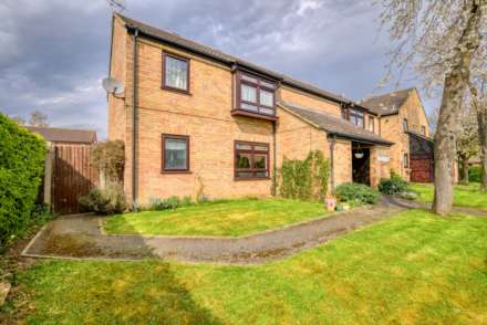 Property For Sale Aston Court, Reading