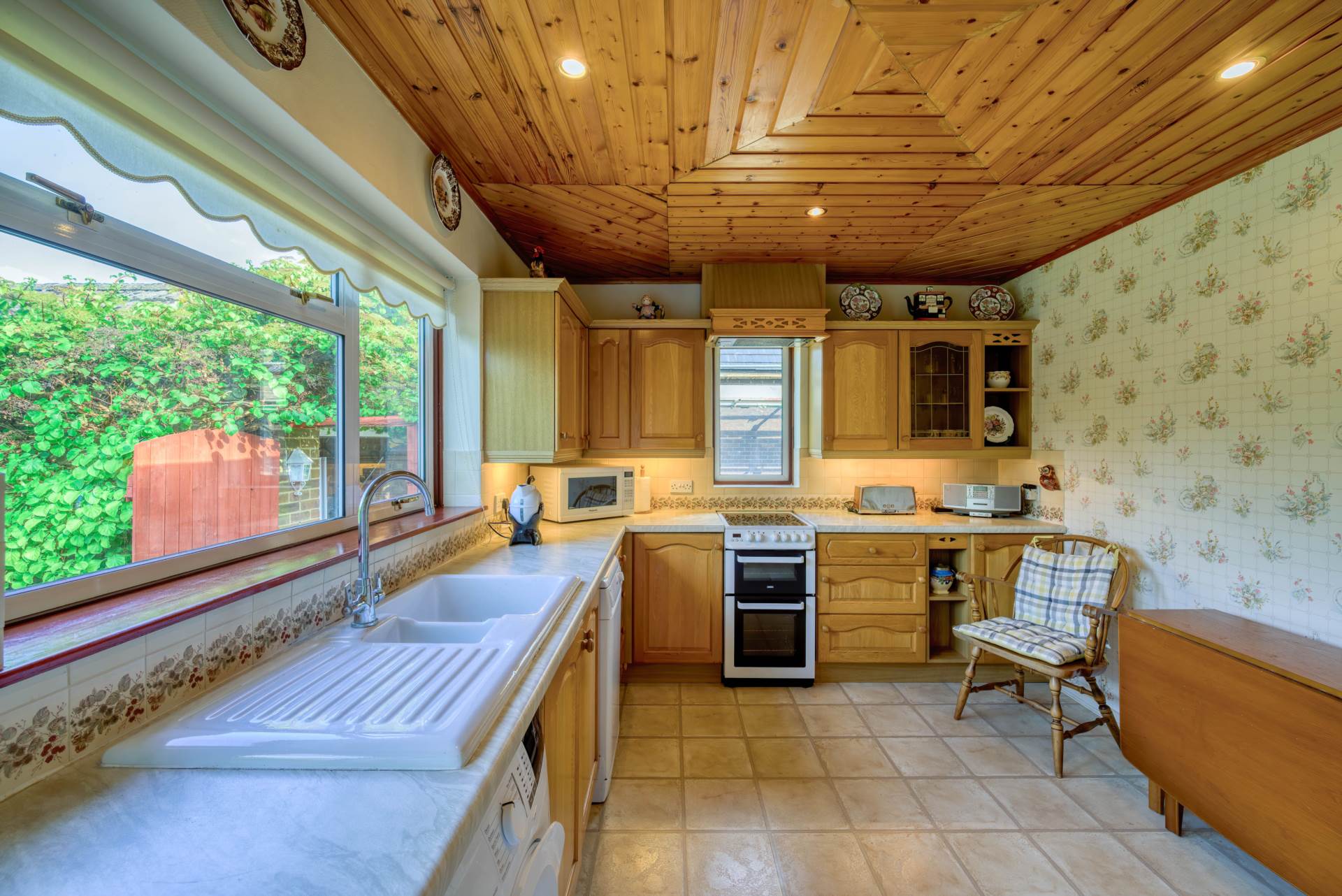 Chazey Road, Caversham Heights, Image 7