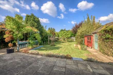 Chazey Road, Caversham Heights, Image 26