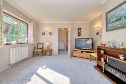 Chazey Road, Caversham Heights, Image 6