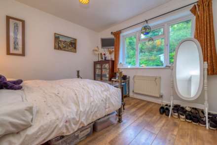 Rotherfield Way, Emmer Green, Image 9