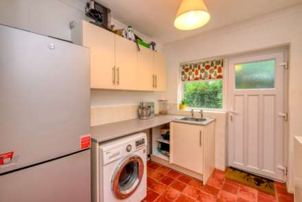 Oak tree Road, Tilehurst, Image 11