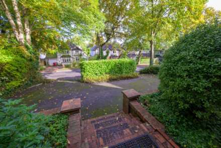 Oak tree Road, Tilehurst, Image 29