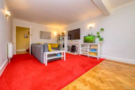 Oak tree Road, Tilehurst, Image 4