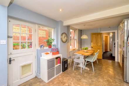 Priory Avenue, Caversham, Image 10