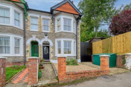 Priory Avenue, Caversham, Image 20