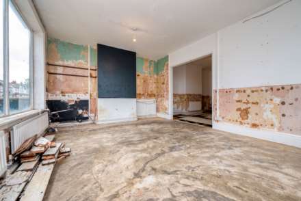 Hemdean Road, Caversham, Image 11