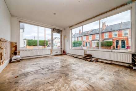 Hemdean Road, Caversham, Image 2