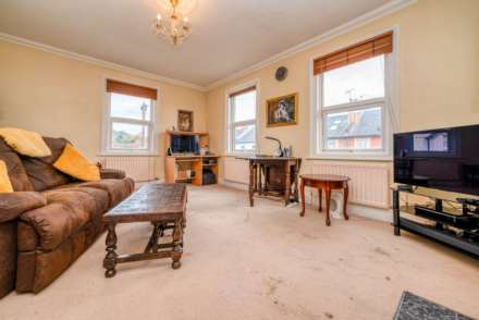 Hemdean Road, Caversham, Image 4
