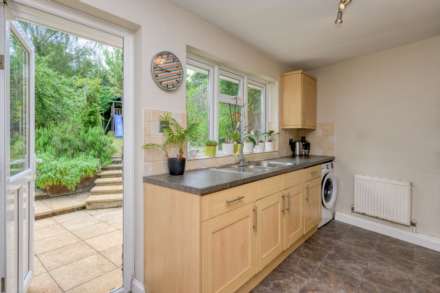 Woodberry Close, Caversham, Image 11