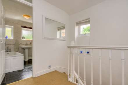 Woodberry Close, Caversham, Image 14