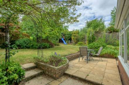Woodberry Close, Caversham, Image 25