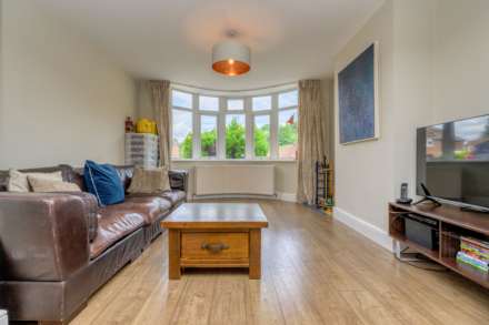 Woodberry Close, Caversham, Image 3