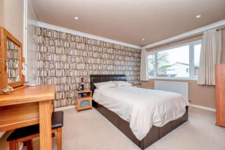 Galsworthy Drive, Caversham Park, Image 9