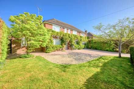 Fernbrook Road, Caversham Heights, Image 26