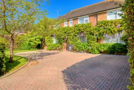 Fernbrook Road, Caversham Heights, Image 27